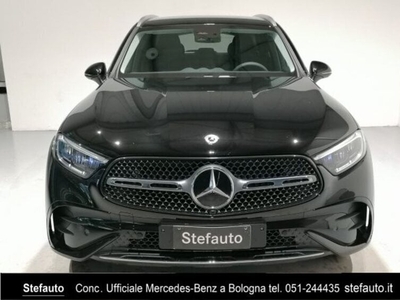 Usato 2023 Mercedes GLC300e 2.0 El_Hybrid 333 CV (85.900 €)