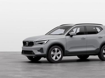 VOLVO XC40 B3 Mild hybrid Benzina Essential