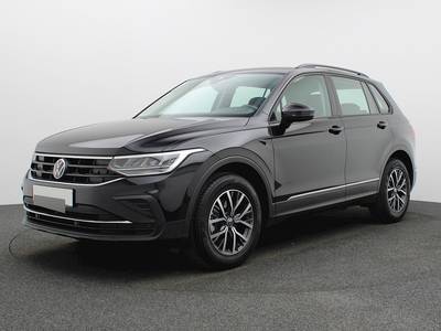 VW Tiguan 1.5 Tsi Life 5-j-gar Navi Acc Sitzh