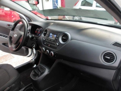 HYUNDAI I10 1.0 MPI Login NEOPATENTATI OK