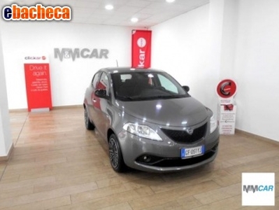 Lancia - ypsilon - 1.0..