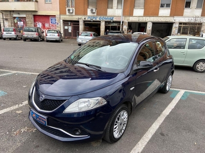 Lancia Ypsilon 1.2 69 CV