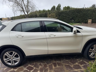 MERCEDES-BENZ GLA 200 SPORT - CIVITAVECCHIA (RM)