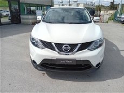 Nissan Qashqai 1.5 dCi DPF Tekna del 2016 usata a Siena