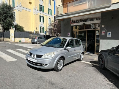 Renault Scénic 1.5 dCi