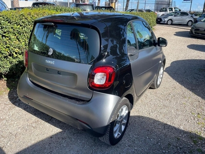 Smart fortwo 700