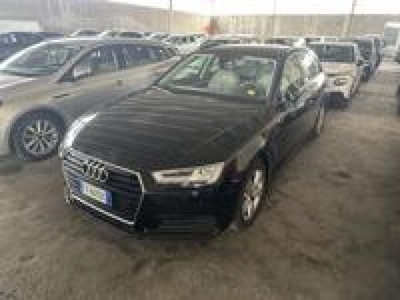 AUDI A4 Avant 30 TDI S tronic Business *Navi,sensori,LED*