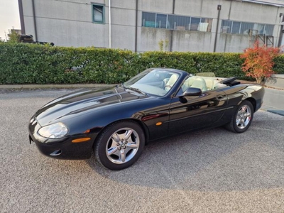 Jaguar XK8 4.0 Convertibile usato