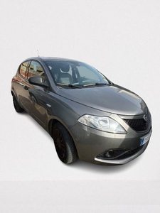 Lancia Ypsilon 1.2 69 CV 5 porte S&S Gold usato