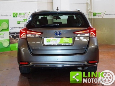 TOYOTA AURIS 1.8 Hybrid Active