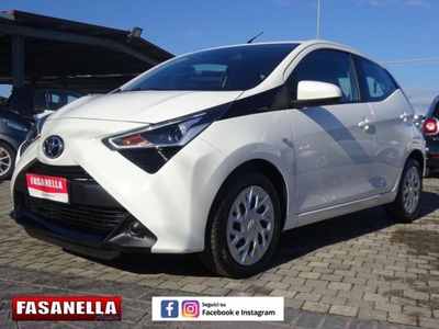 Toyota Aygo 1.0 VVT-i 72 CV 5 porte x-cool usato