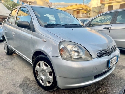 TOYOTA YARIS 1,0 cc X NEO PATENTATI KM CERT FULL OPT