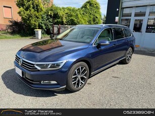 2017 VOLKSWAGEN Passat