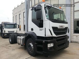 Iveco Stralis AD 190S31 4x2 – 2015 – Euro 6 - Passo 3800