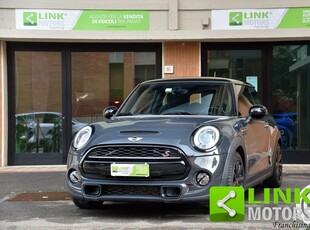 MINI Cooper SD 2.0 Cooper SD Business XL interni JCW Usata