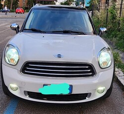 MINI COUNTRYMAN COOPER 1.6 - ROMA (RM)