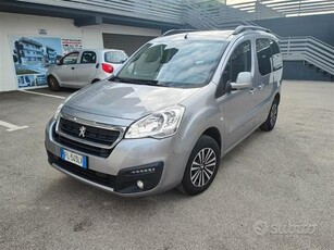 PEUGEOT PARTNER - CASERTA (CE)