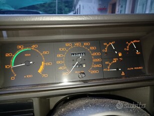 Usato 1988 Alfa Romeo 75 2.0 Benzin 148 CV (14.000 €)