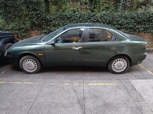 Usato 1999 Alfa Romeo 156 1.7 Benzin 144 CV (1.000 €)