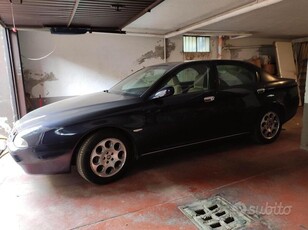 Usato 2000 Alfa Romeo 2000 2.0 Diesel 155 CV (4.500 €)