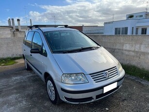 Usato 2003 VW Sharan 1.9 Diesel 131 CV (2.900 €)