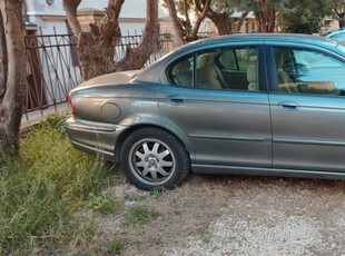 Usato 2004 Jaguar X-type 2.0 Diesel 131 CV (2.200 €)