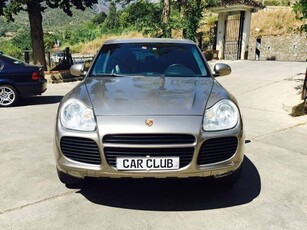 Usato 2004 Porsche Cayenne 4.5 Benzin 455 CV (19.900 €)