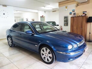 Usato 2005 Jaguar X-type 2.0 Diesel 131 CV (4.999 €)