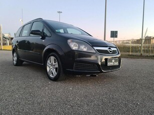 Usato 2006 Opel Zafira 1.6 Benzin 105 CV (4.900 €)