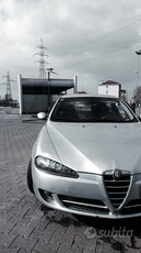 Usato 2007 Alfa Romeo 147 1.6 Benzin 120 CV (4.000 €)