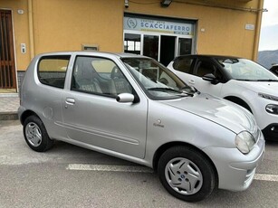 Usato 2007 Fiat 600 1.1 Benzin 54 CV (4.000 €)