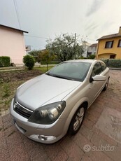 Usato 2007 Opel Astra 1.7 Diesel 60 CV (1.600 €)