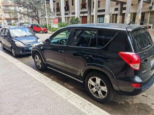 Usato 2008 Toyota RAV4 2.2 Diesel 177 CV (4.800 €)