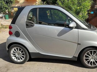 Usato 2009 Smart ForTwo Coupé 1.0 Benzin 61 CV (5.500 €)