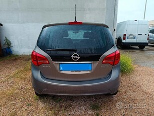 Usato 2011 Opel Meriva 1.2 Diesel 95 CV (2.700 €)