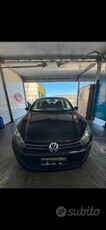 Usato 2011 VW Golf VI 1.6 Diesel 102 CV (9.500 €)