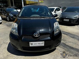 Usato 2012 Toyota Yaris 1.0 Benzin 69 CV (5.500 €)