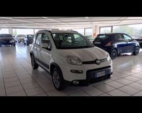 Usato 2015 Fiat Panda 4x4 0.9 Benzin 86 CV (10.900 €)