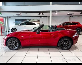 Usato 2015 Mazda MX5 1.5 Benzin 131 CV (17.900 €)