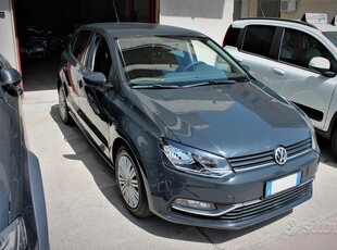 Usato 2015 VW Polo 1.4 Diesel 75 CV (9.799 €)