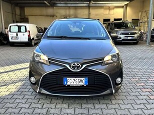 Usato 2016 Toyota Yaris 1.4 Diesel 90 CV (9.900 €)