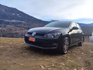 Usato 2016 VW Golf 2.0 Diesel 150 CV (13.900 €)