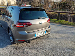 Usato 2016 VW Golf VII 1.4 Benzin 125 CV (12.950 €)