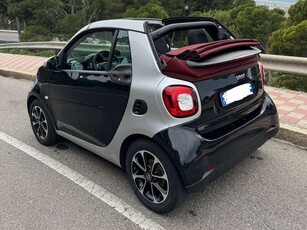 Usato 2017 Smart ForTwo Cabrio 1.0 Benzin 71 CV (16.500 €)