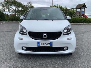 Usato 2017 Smart ForTwo Coupé 1.0 Benzin 71 CV (8.900 €)