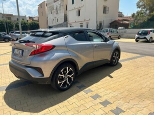 Usato 2017 Toyota C-HR 1.8 El_Hybrid 98 CV (15.000 €)