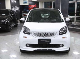 Usato 2019 Smart ForTwo Coupé 0.9 Benzin 90 CV (16.900 €)