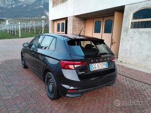 Usato 2021 Skoda Fabia 1.0 Benzin 80 CV (17.000 €)