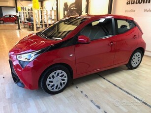 Usato 2021 Toyota Aygo 1.0 Benzin 72 CV (12.900 €)