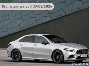 Usato 2022 Mercedes A180 1.3 El_Hybrid 135 CV (31.680 €)